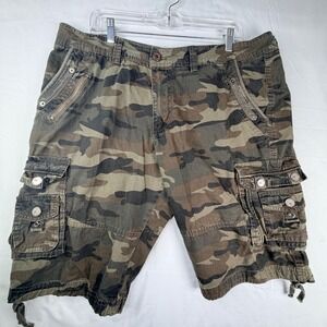 XRAY Jeans Mens Camo Cargo Shorts Green Brown Woodland Camouflage Size 36 37